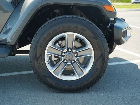 Used 2021 Jeep Wrangler Unlimited Sahara AWD/4WD image 44