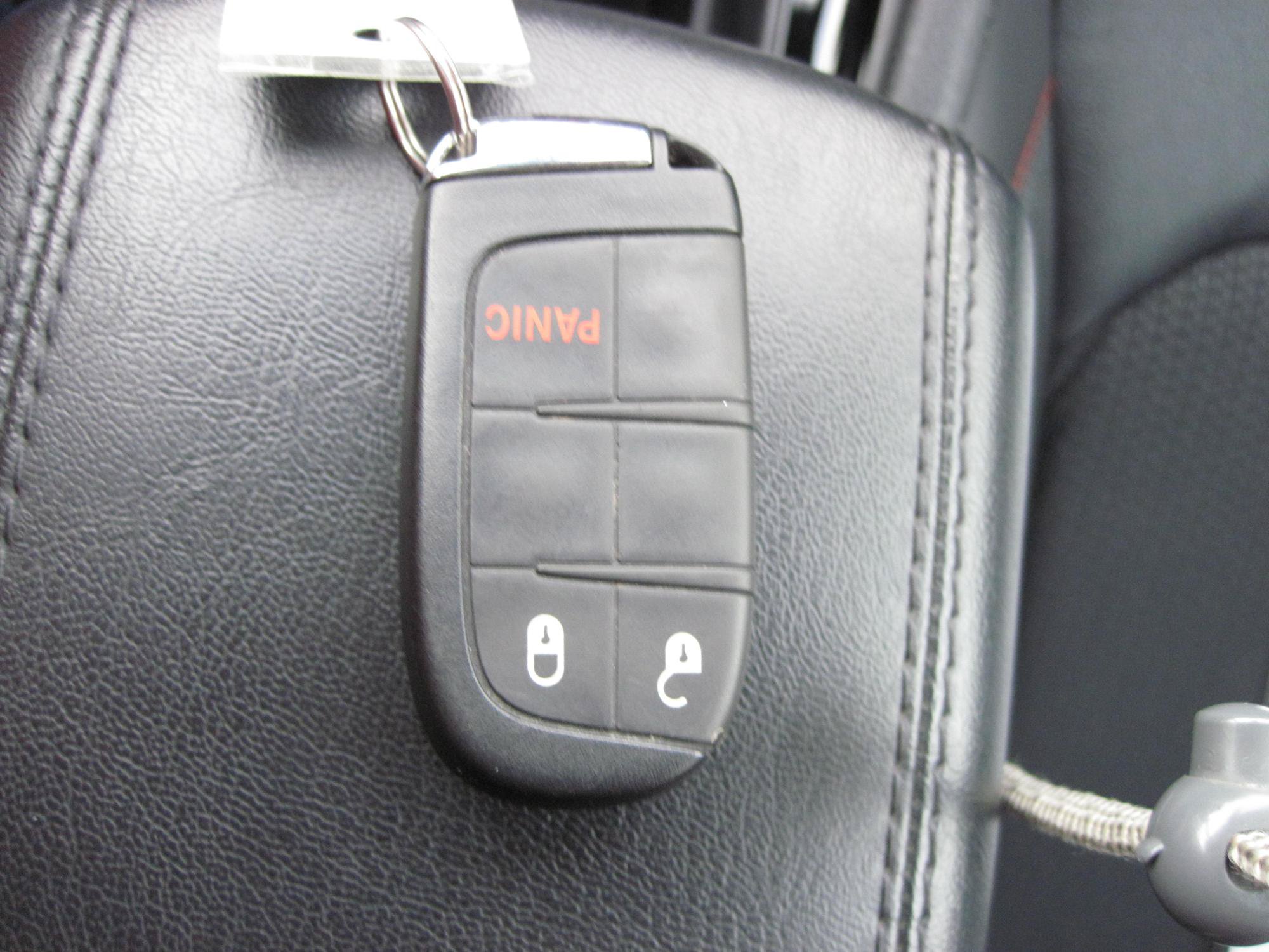 Used 2023 Jeep Compass Trailhawk AWD/4WD image 20