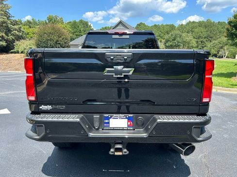 Used 2025 Chevrolet Silverado 2500 LTZ w/ Trail Boss Package AWD/4WD image 28