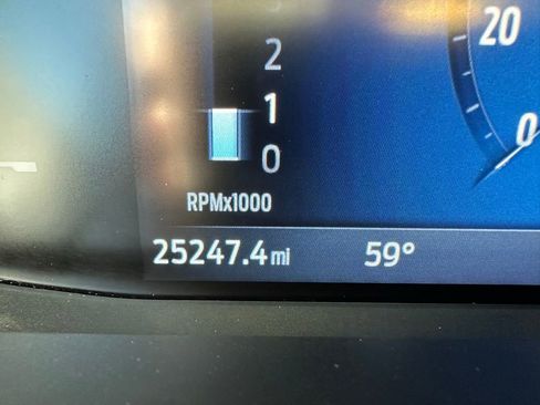 Used 2025 Ford Escape Active AWD/4WD image 5