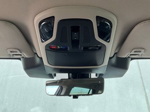 Used 2023 Subaru Outback Touring XT image 17