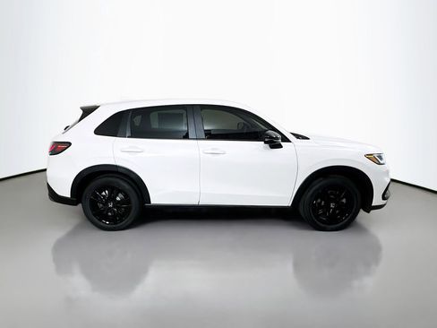 New 2026 Honda HR-V Sport image 8