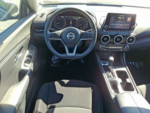 Used 2020 Nissan Sentra SV w/ Electronics Package image 12