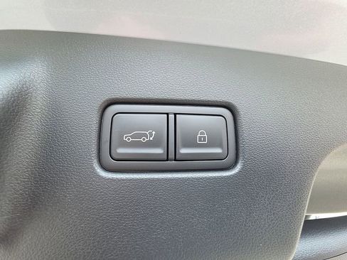 New 2026 Hyundai Palisade Limited FWD image 24