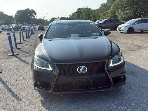 Used 2017 Lexus LS 460 AWD w/ F Sport Midnight Edition image 3