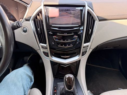 Used 2013 Cadillac SRX Luxury w/ Driver Awareness Package FWD image 21