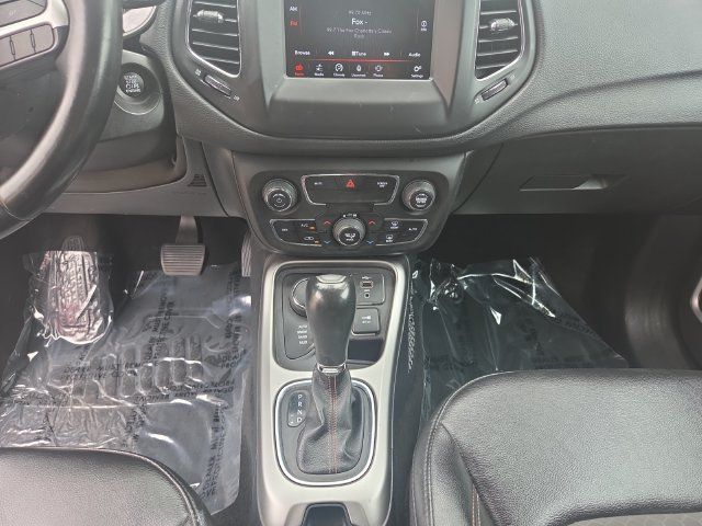 Used 2019 Jeep Compass Latitude AWD/4WD image 11