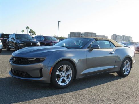 Used 2020 Chevrolet Camaro LT w/ Technology Package image 3