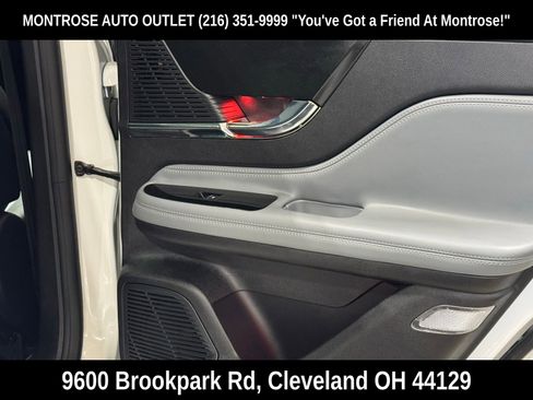 Used 2022 Lincoln Corsair AWD w/ Premium Package image 46