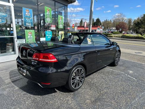 Used 2013 Volkswagen Eos FWD image 5