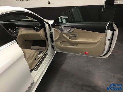 Used 2019 Mercedes-Benz C 300 4MATIC Coupe image 33
