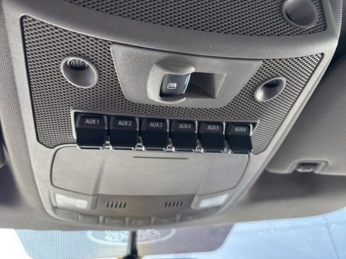 Used 2017 Ford F250 Lariat w/ Chrome Package image 25