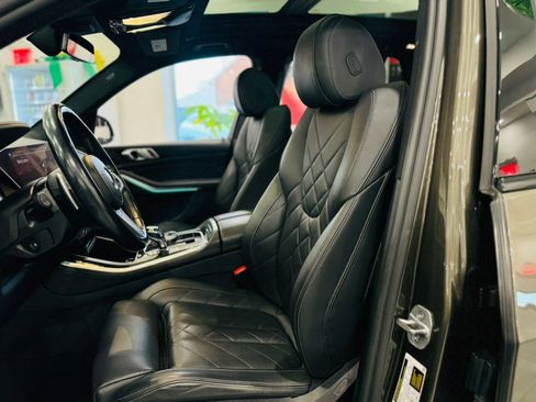 Used 2023 BMW X5 xDrive40i w/ Executive Package image 14