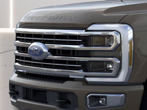 New 2026 Ford F250 Platinum w/ Platinum Plus Package AWD/4WD image 18