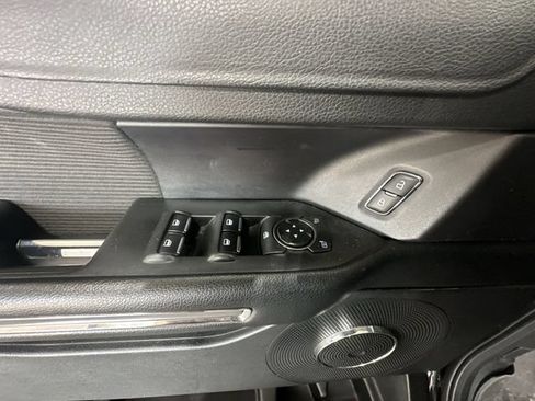 Used 2019 Ford Expedition XLT AWD/4WD image 19