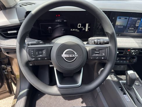 New 2026 Nissan Kicks SV w/ SV Premium Package AWD/4WD image 16