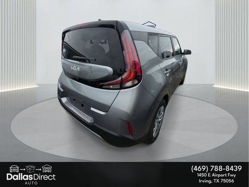 Used 2023 Kia Soul LX FWD image 6