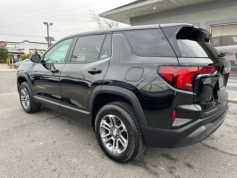 Used 2025 GMC Terrain Elevation image 5