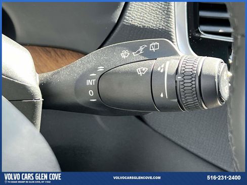 Used 2025 Volvo XC90 T8 Plus w/ Protection Package Premier AWD/4WD image 25