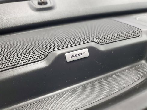 Used 2020 GMC Canyon Denali image 16