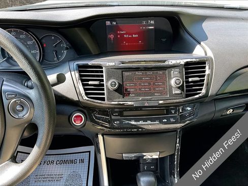 Used 2015 Honda Accord EX image 6