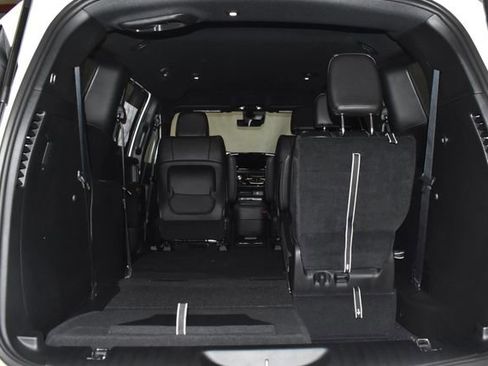 New 2026 Chrysler Voyager LX image 32