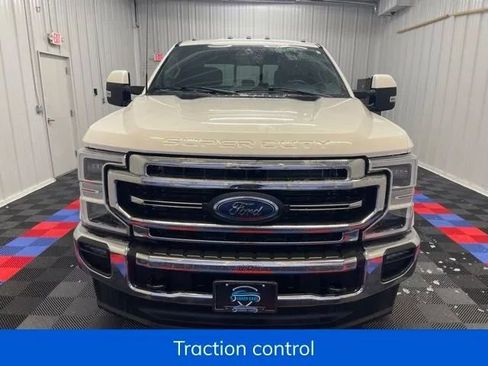 Used 2022 Ford F250 Lariat w/ FX4 Off-Road Package image 8