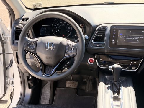 Certified 2022 Honda HR-V EX image 17