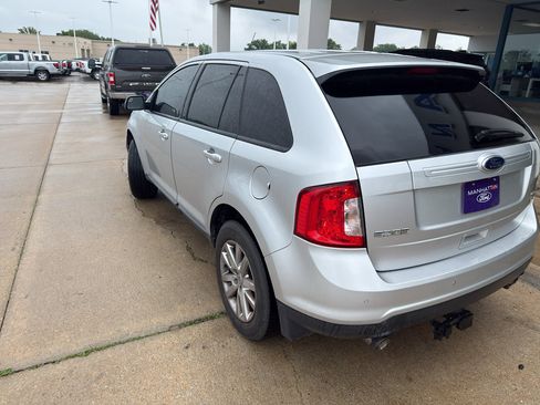 Used 2014 Ford Edge SEL w/ Equipment Group 205A AWD/4WD image 7