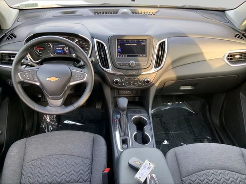 Used 2024 Chevrolet Equinox LT w/ LPO, Floor Liner Package FWD image 15