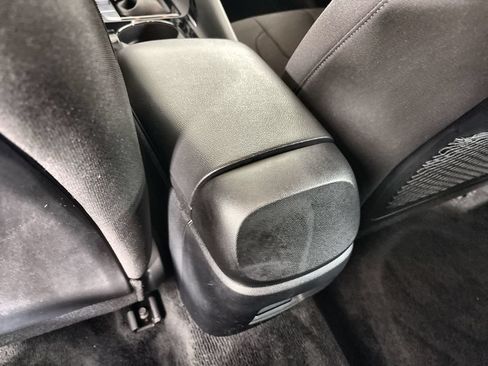 Certified 2025 Hyundai Elantra SEL FWD image 23