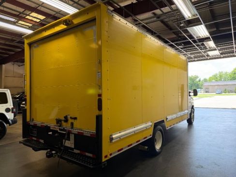 Used 2023 Ford E-350 and Econoline 350 Super Duty w/ Driver's Safety Package RWD image 5