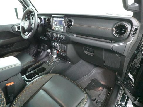 Used 2023 Jeep Wrangler Unlimited Sahara AWD/4WD image 34