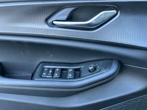 New 2025 Jeep Grand Cherokee Laredo X RWD image 13