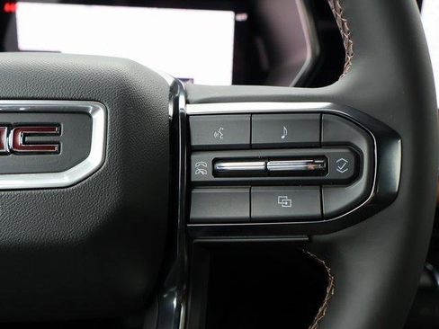 New 2026 GMC Canyon AT4 image 33