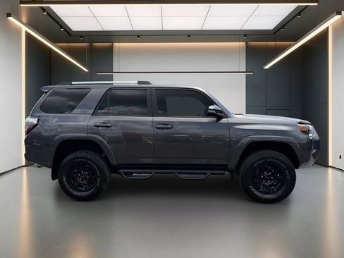 Used 2023 Toyota 4Runner SR5 Premium AWD/4WD image 7