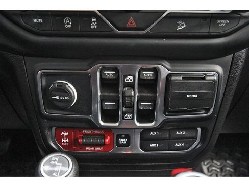 Used 2019 Jeep Wrangler Unlimited Rubicon w/ LED Lighting Group image 28