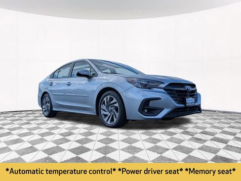 Used 2025 Subaru Legacy Limited AWD/4WD image 16