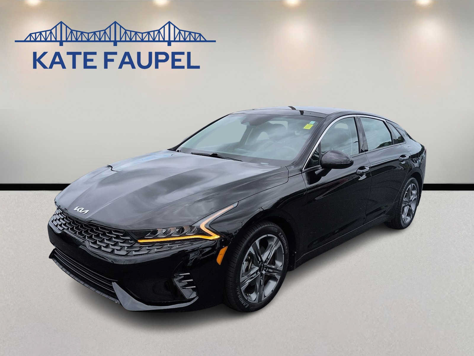 Used 2023 Kia K5 EX FWD image 3
