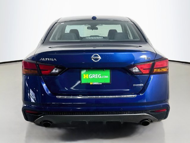 Used 2022 Nissan Altima 2.0 SR FWD image 8