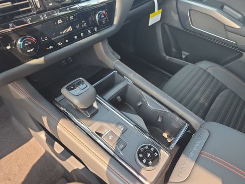 New 2026 Nissan Pathfinder Rock Creek AWD/4WD image 25