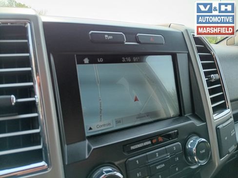 Used 2016 Ford F150 Lariat AWD/4WD image 7