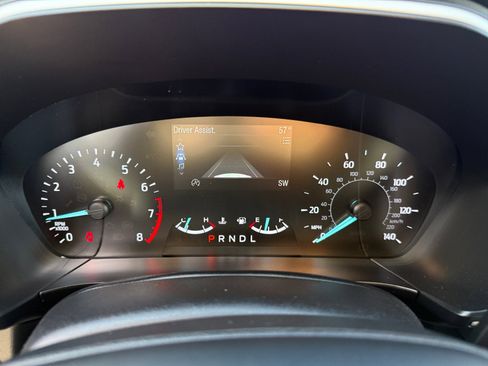 Used 2020 Ford Escape SE image 11