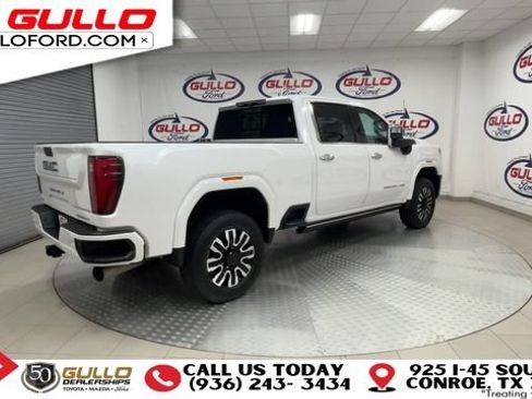 Used 2024 GMC Sierra 2500 Denali Ultimate w/ Max Trailering Package AWD/4WD image 8