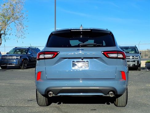 Used 2024 Ford Escape ST-Line w/ Tech Pack #1 image 5