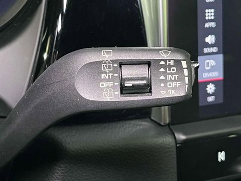 Certified 2023 Porsche Macan Turbo AWD/4WD image 40
