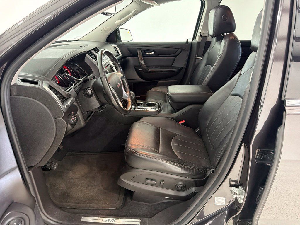 Used 2017 GMC Acadia Limited SLT AWD/4WD image 19
