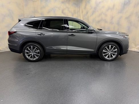 Certified 2025 Acura MDX SH-AWD w/ Technology Package image 8