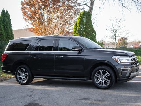 Certified 2024 Ford Expedition Max Limited image 4