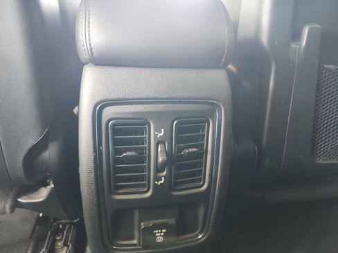 Used 2021 Jeep Grand Cherokee Laredo X AWD/4WD image 27